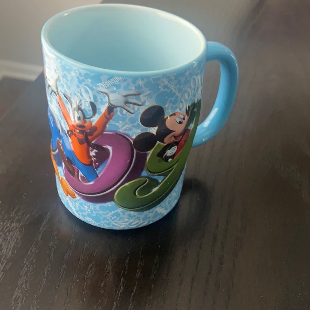 Disney Parks Pixar 2009 Coffee Tea Mug  3d Raised Characters